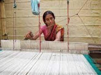 Making of Dhaniakhali saree